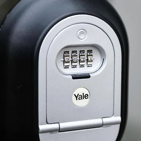 Loftas Smaragdas Паланга