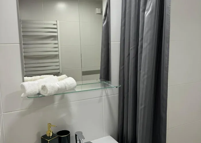 Loftas Smaragdas * Palanga